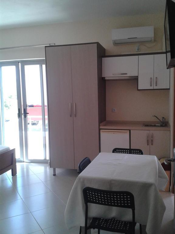 Bill'S Apartments Saranda Dış mekan fotoğraf